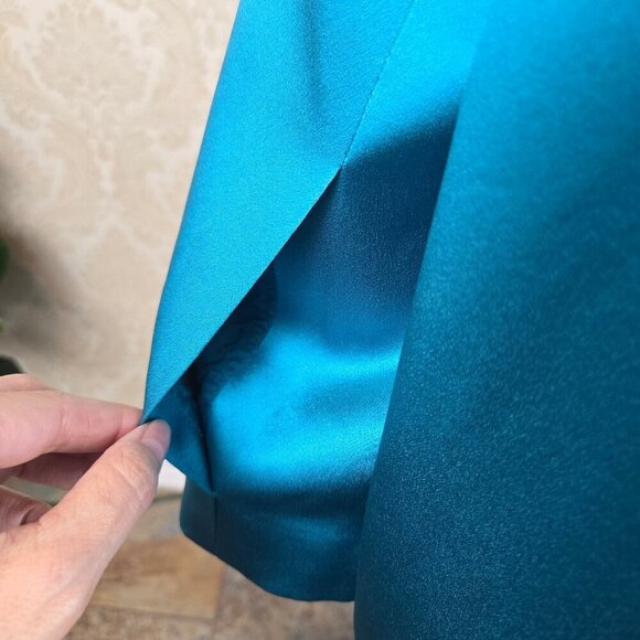 Valerie Stevens Size 12 Turquoise Blazer 100% Silk 1 Button Front Closure Lined - Picture 5 of 12